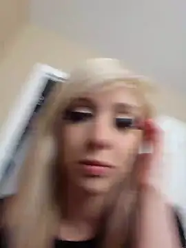 AmethystFoxx online show from 9, 9, 2025