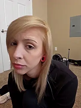 AmethystFoxx online show from 21, 2, 2026