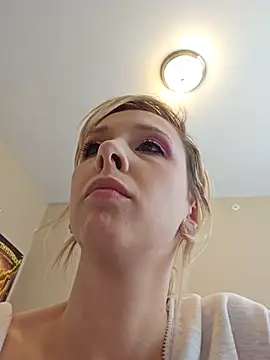 AmethystFoxx online show from 7, 6, 2026