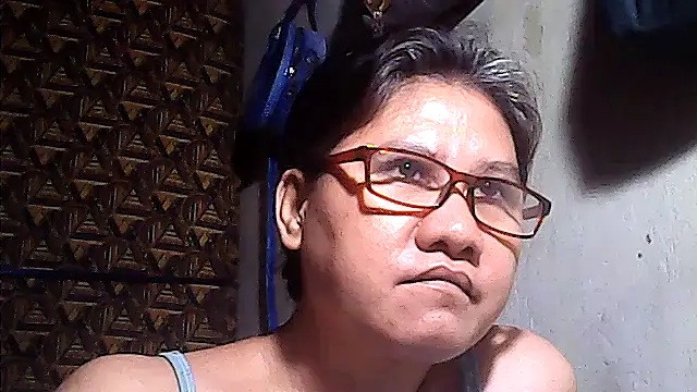 sweetsosie18 online show from 20, 4, 2026