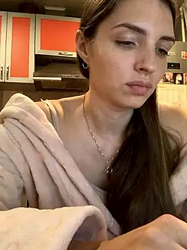 SeducingYoghourt online show from 8, 12, 2024