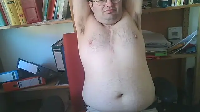 makau1 online show from 25, 4, 2026