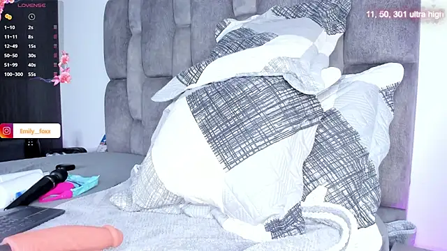 emily fox1 online show from 21, 4, 2026