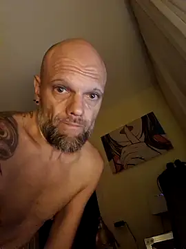 Ladyshaker82 online show from 5, 11, 2025