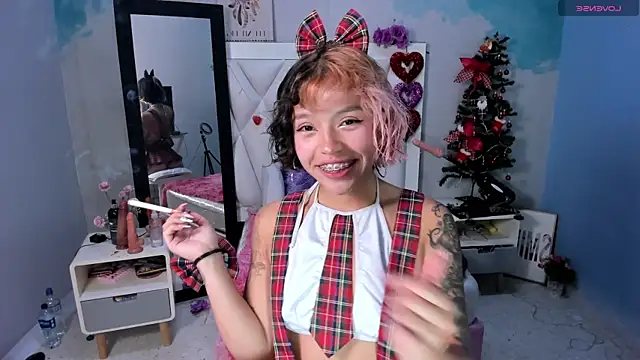 Snapshot of katalina_garcia chatting on 6, 1, 2025 katalina garcia online show from 6, 1, 2025