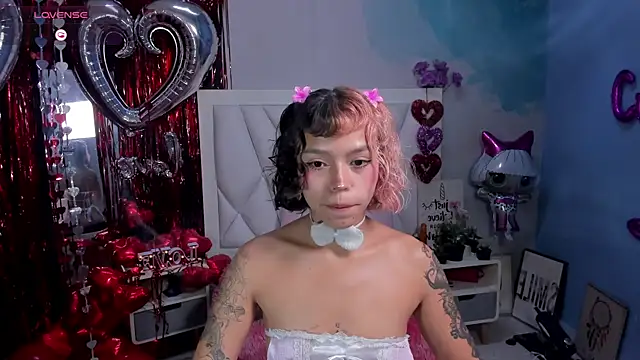 Snapshot of katalina_garcia chatting on 10, 3, 2025 katalina garcia online show from 10, 3, 2025