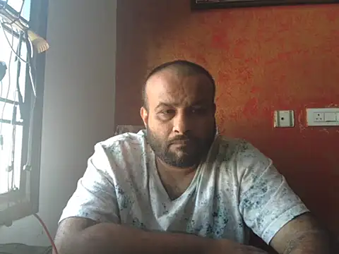 Snapshot of sura11311 chatting on 16, 12, 2025 sura11311 online show from 16, 12, 2025