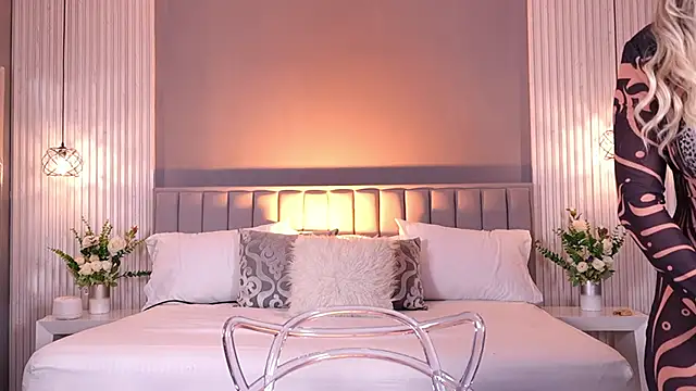 Snapshot of ValeryNova chatting on 23, 12, 2025 ValeryNova online show from 23, 12, 2025