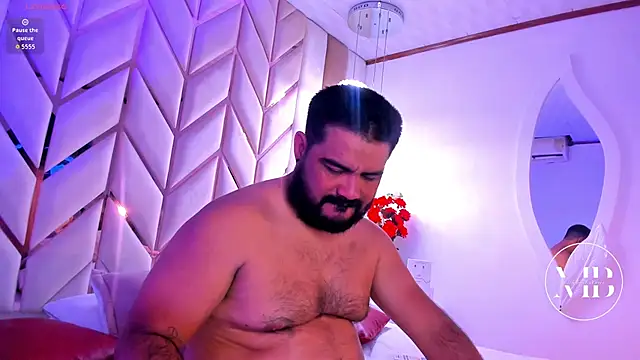 MichaelBear  online show from 3, 10, 2025