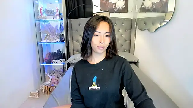 reighnempress online show from 5, 3, 2026