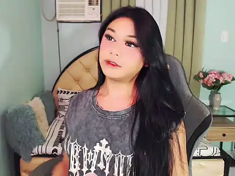 WeezyBabyXoxo online show from 26, 6, 2026