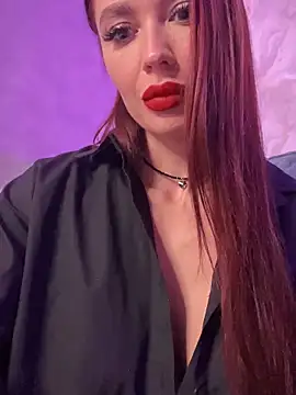 Emma Catt online show from 2, 12, 2025