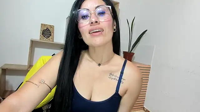 Tania mature online show from 29, 5, 2026
