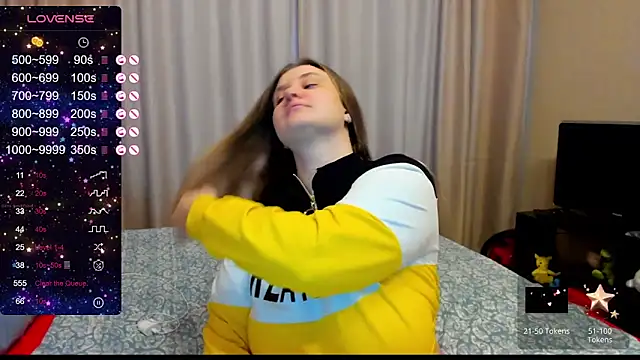 Snapshot of AlanaBrox chatting on 20, 12, 2024 AlanaBrox online show from 20, 12, 2024