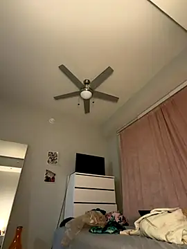 TilaTotti online show from 25, 11, 2025