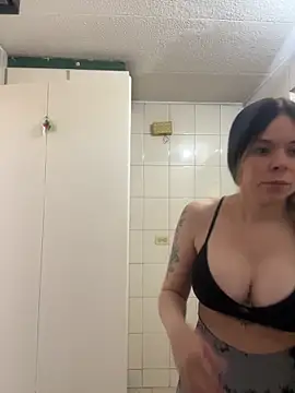 Snapshot of carolina16love chatting on 18, 6, 2026 carolina16love online show from 18, 6, 2026