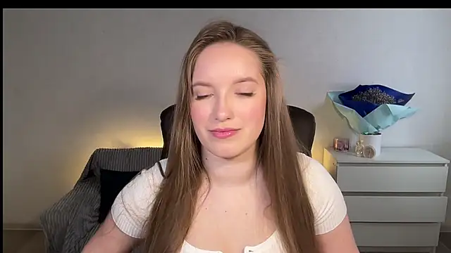 Snapshot of EvaMaddison chatting on 11, 3, 2026 EvaMaddison online show from 11, 3, 2026