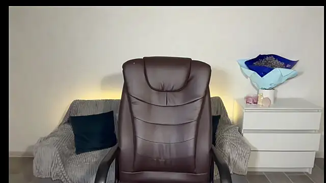 Snapshot of EvaMaddison chatting on 15, 3, 2026 EvaMaddison online show from 15, 3, 2026