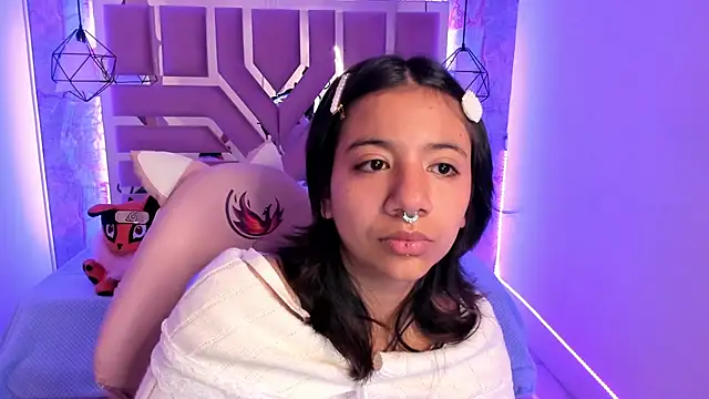 Nami usagi online show from 19, 12, 2024