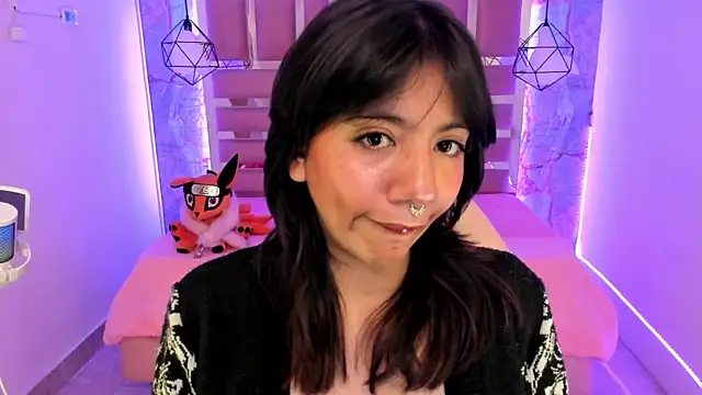 Nami usagi online show from 28, 1, 2025