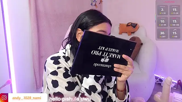 Nami usagi online show from 7, 10, 2025