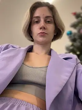 Snapshot of Feral_berry_8133 chatting on 13, 12, 2024 Feral berry 8133 online show from 13, 12, 2024