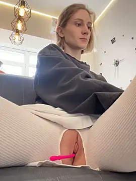 Snapshot of Feral_berry_8133 chatting on 25, 2, 2025 Feral berry 8133 online show from 25, 2, 2025