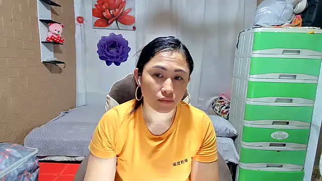 Snapshot of M_e_c_e_l chatting on 19, 5, 2026 M e c e l online show from 19, 5, 2026