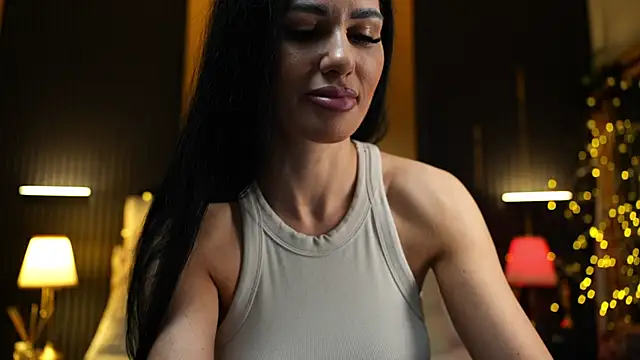 Lorettelorena online show from 18, 6, 2026
