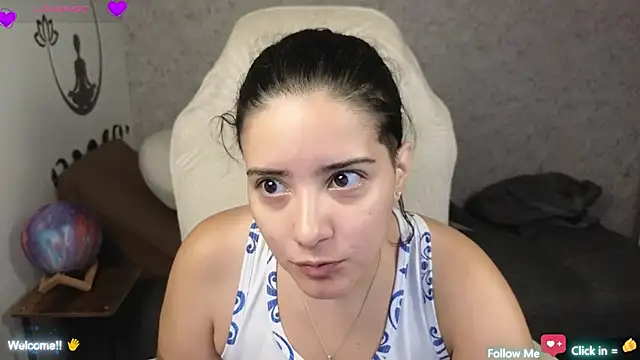 Snapshot of blue__moon_ chatting on 8, 2, 2025 blue moon online show from 8, 2, 2025