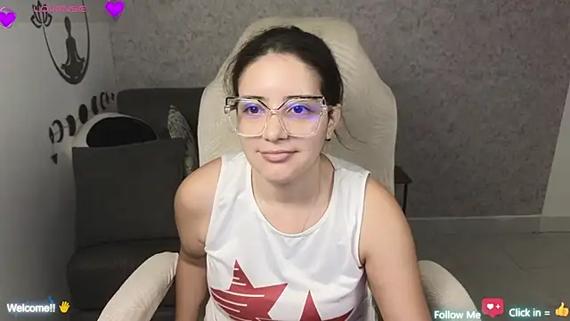 Snapshot of blue__moon_ chatting on 17, 3, 2025 blue moon online show from 17, 3, 2025