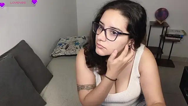 blue  moon  online show from 31, 3, 2026