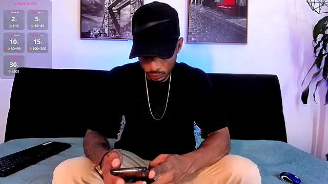 Sweet Alessandre online show from 31, 1, 2025