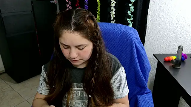 ann bronw online show from 26, 9, 2025