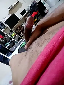 JamesQuaresma online show from 26, 2, 2025