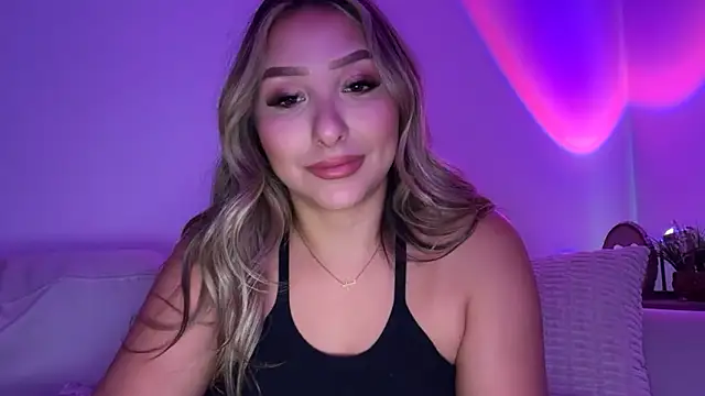 Snapshot of lustfulsmiles chatting on 9, 6, 2026 lustfulsmiles online show from 9, 6, 2026