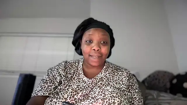 NikkiNoelanii online show from 18, 2, 2026