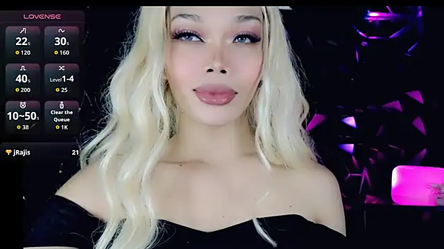 Snapshot of sugar_bbyxx chatting on 27, 9, 2025 sugar bbyxx online show from 27, 9, 2025