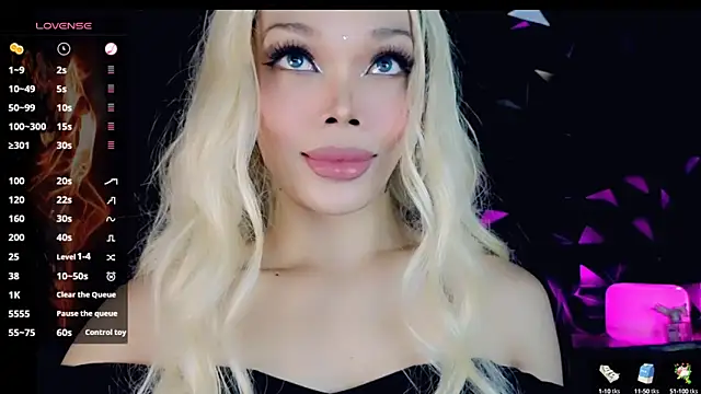 Snapshot of sugar_bbyxx chatting on 17, 10, 2025 sugar bbyxx online show from 17, 10, 2025