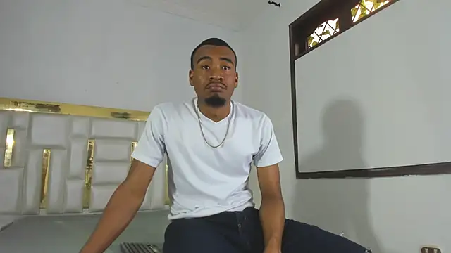 Kylieandjhonny online show from 18, 2, 2025