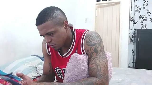 hot and naughty latin online show from 21, 2, 2025