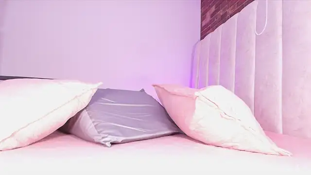  ebony-queen  online show from 22, 4, 2026