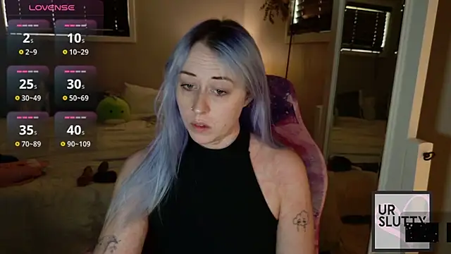 ursluttygf online show from 19, 5, 2026