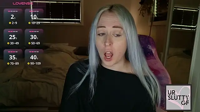 ursluttygf online show from 20, 6, 2026