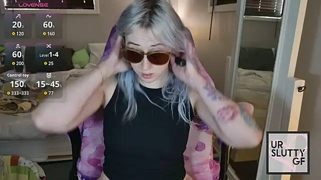 ursluttygf online show from 25, 7, 2026