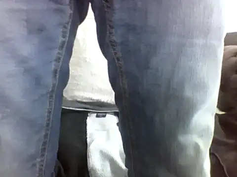 Snapshot of Cezar993 chatting on 13, 2, 2025 Cezar993 online show from 13, 2, 2025