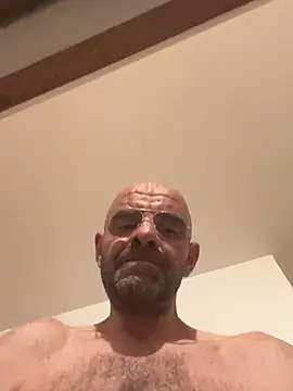 slim1976006 online show from 4, 7, 2026
