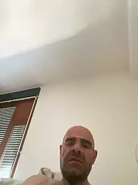 slim1976006 online show from 11, 7, 2026