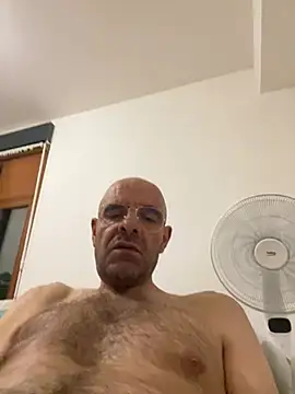 slim1976006 online show from 23, 7, 2026
