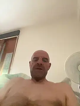 slim1976006 online show from 31, 7, 2026